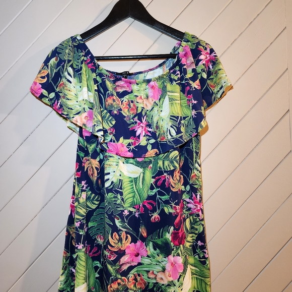 Colorful Top - Picture 3 of 3